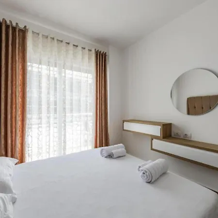 아파트 Coastal Chic Retreat By Ps *