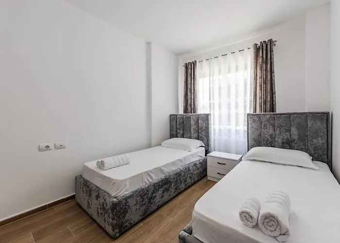 Appartement Coastal Chic Retreat By Ps Golem (Tirana)